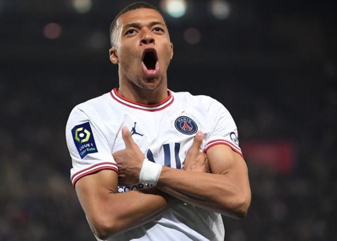 加图索：主场被灌4球我必须承担责任；意大利不能再一碰就倒（加图索：主场失四球责任在我；意大利不能再轻碰即倒）