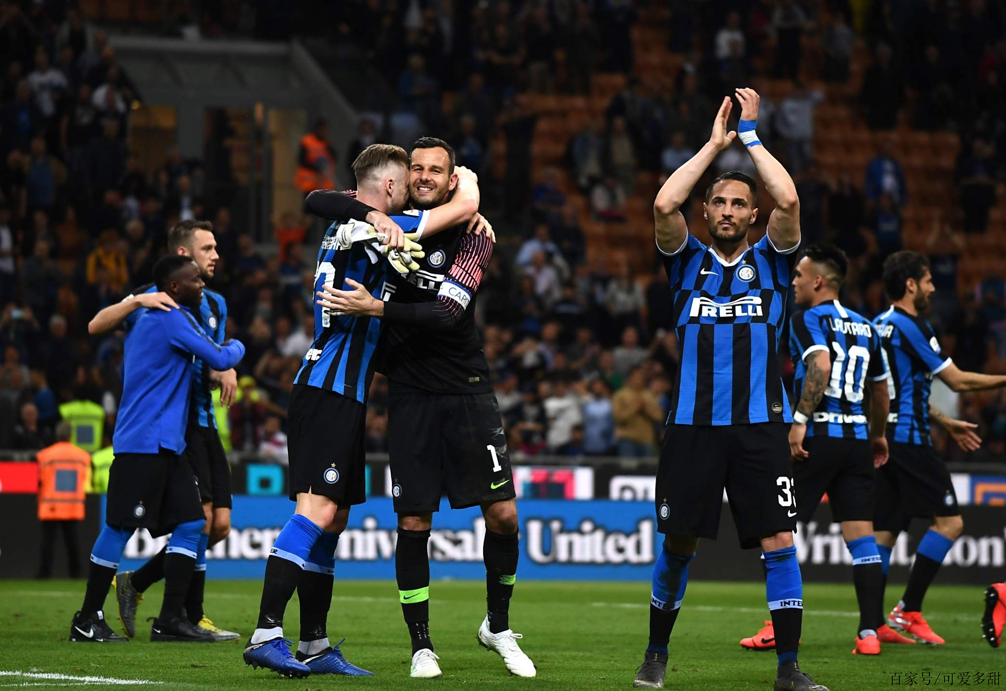 西尔维蒂：每天能够和梅西一起训练、踢球是一种荣幸（西尔维蒂：每日能与梅西同训同踢，深感荣幸）