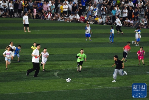 马卡：哈维-阿隆索在青年队时代曾两次拒绝毕包的邀约（据马卡报道，哈维·阿隆索在青训时期两度婉拒毕尔巴鄂竞技的邀约）