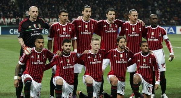 恩德里克被罚下时，维尼修斯：你再多掏牌，把所有人都罚下（恩德里克染红之时，维尼修斯怒斥裁判：你继续掏牌，把所有人都罚下）