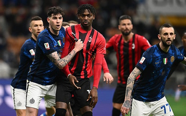 哈维·阿隆索的皇马情感过山车：自我批评与团队团结（哈维·阿隆索的皇马心路起伏：自省与团队凝聚）